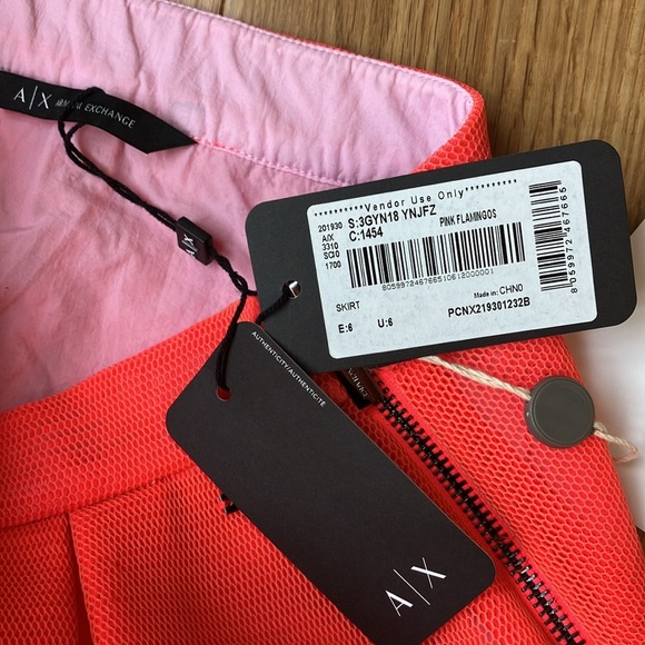 NWT Armani Exchange neon pink mesh skirt size 6 - Picture 3 of 3